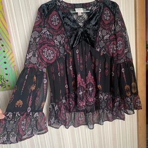 Knox Rose gypsy bell sleeve tunic blouse p1